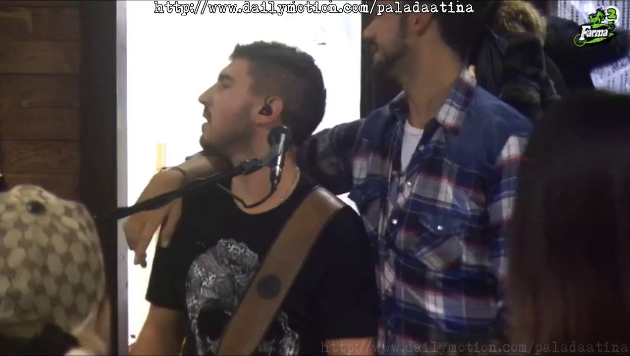 Farma 6 ~ Sandra Afrika prenosi Tamari informacije iz spoljnog sveta