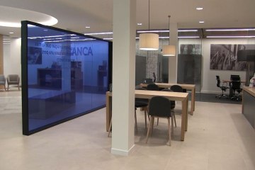 Abanca presenta su nueva oficina