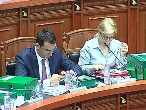 MAZHORANCA PRITET TE RREZOJE SEANCEN E RADHES 5 DEKRETET E PRESIDENTIT NISHANI LAJM