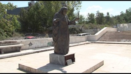 NIS PRISHJA E LOKALEVE TEK "NENE TEREZA"