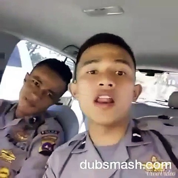 Inilah Polisi Ganteng Yang Sering Satu Panggung Nyanyi Sama Julia Perez