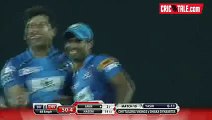 Yasir Shah Bowled Muhamad Aamir vs Vikings Bangladesh Premiere league 2015 Match 10