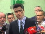 BASHA FTESE PER DEBAT PUBLIK EDI RAMES PER AKUZAT E BLLOKIMIT TE BUXHETIT TE TIRANES LAJM