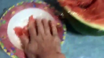 How to Serve a Watermelon in Easy-to-Eat Slices