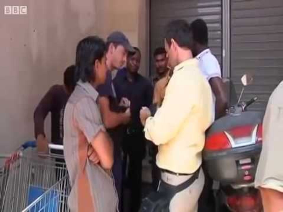 GREQIA ARRESTON DY VELLEZERIT SHQIPTARE TE DENUAR PER MASAKREN E VITIT 2012 LAJM