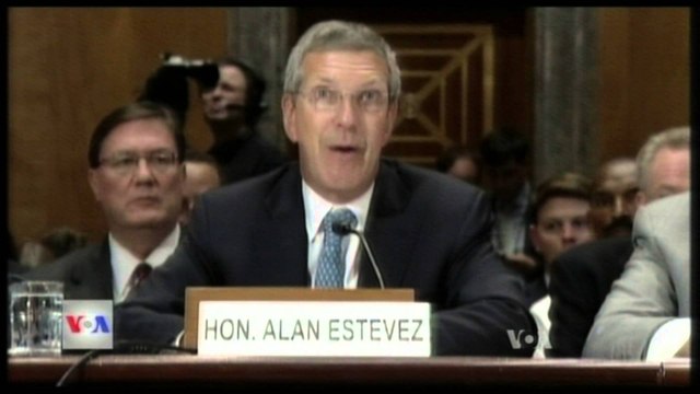 PERDORIMI I ARMEVE USHTARAKE NE PROTESTAT E FERGUSONIT NE SHBA, ADMINISTRATA OBAMA NIS HETIMET