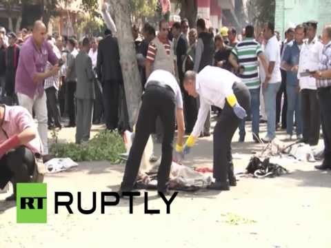 SHPERTHIMI I AUTOBOMBES NE KAJRO VRET DY POLICE DHE PLAGOS DHJETRA TE TJERE LAJM