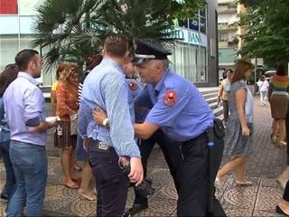 NJE DITE NDRYSHE PER SHQIPERINE,ORGANIZIM PERFEKT PER PRITJEN E PAPA FRANÇESKUT LAJM