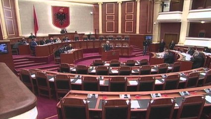 RISHIKIMI I BUXHETIT, RAMA: NIS ULJA E BORXHIT PUBLIK