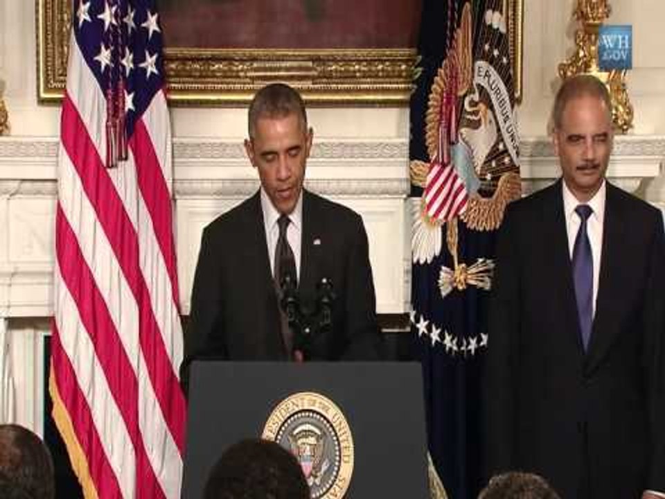 PROKURORI I PERGJITHSHEM AMERIKAN ERIC HOLDER NJOFTOI SE DO TE JAPE DOREHEQJEN LAJM