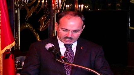 PRESIDENTI VLERESON ROLIN E SHQIPTARO - AMERIKANEVE