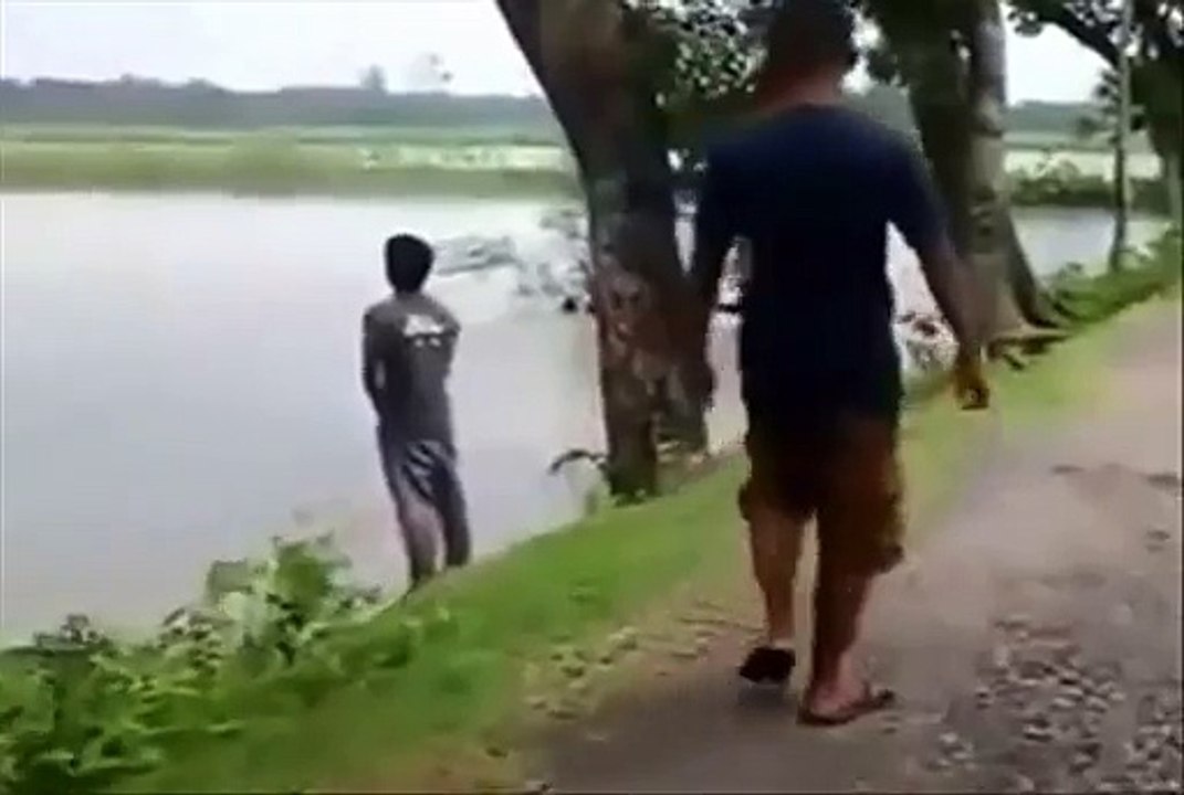FUNNY VIDEOS INDIA - INDIAN WHATSAPP FUNNY VIDEOS COMPILATION