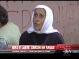 Qira e lartë, tregtarët shesin në rrugë - News, Lajme - Vizion Plus