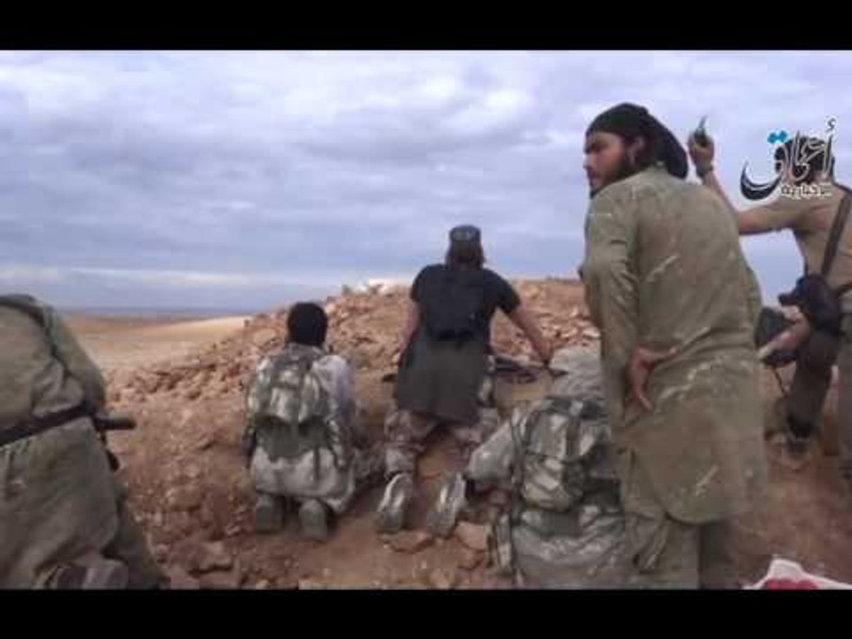 MILITANTET E ISIS NISIN PUSHTIMIN E KOBANIT PASI E MBAJTEN TE RRETHUAR PER DISA JAVE LAJM