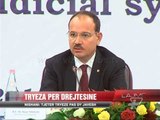 Nishani: Tjetër tryezë pas dy javësh - News, Lajme - Vizion Plus