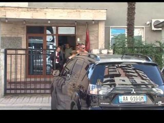 KRYEPROKURORI LLALLA SHKARKON KREUN E PROKURORISE SE APELIT SHKELQIM HAJDARI LAJM