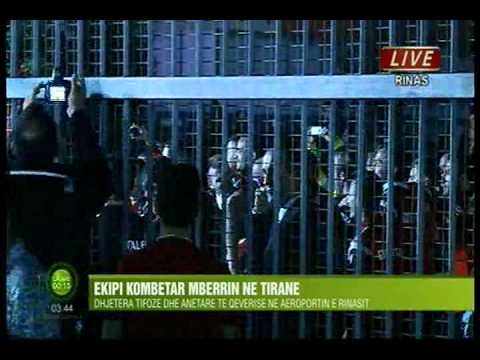 Kombëtarja shqiptare mbërrin në Atdhe - Top Channel Albania - News - Lajme