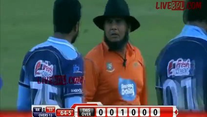 Shakib Al Hasan Fights with Umpire
