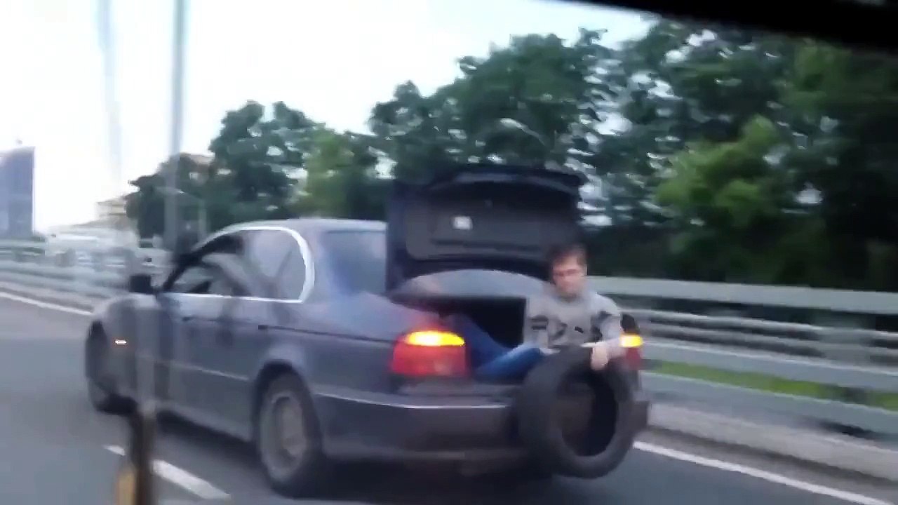 Буксировка автомобиля Умом Россию не понять
