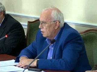 RREZOHEN DEKRETET E NISHANIT,MIRATOHEN KANDIDATET PER ANETARE TE GJYKATES SE LARTE LAJM