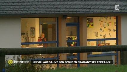 Un village sauve son école en bradant ses terrains !