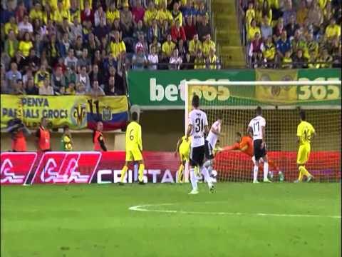 SHKODRAN MUSTAFI SHENON DOPIETE ME VALENCIAN DHE FESTON ME KRAHET E SHQIPONJES LAJM