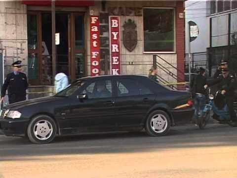 MASAKER NE TIRANE,4 TE VRARE PAS NJE KONFLIKTI NE NJE LOKAL NATE NE RRUGEN E ELBASANIT LAJM