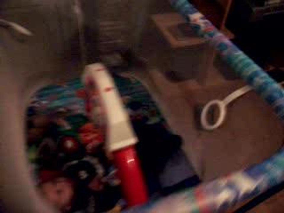 comment le faire rigoler?