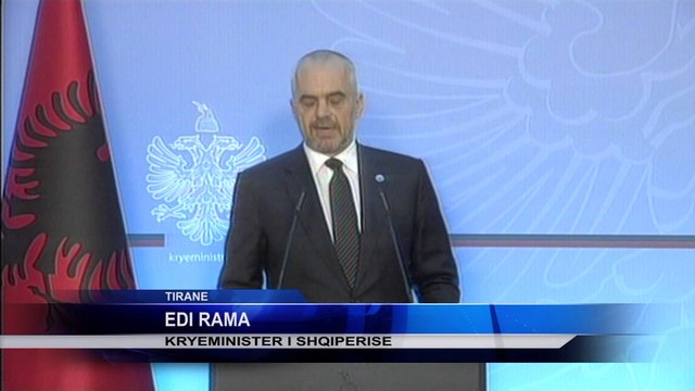 DEPUTETJA LUIZA XHUVANI LE MANDATIN NE KUVEND