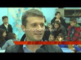 Hapen shkolla shqipe në Selanik - Top Channel Albania - News - Lajme