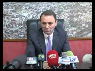 INUK GATI AKSIONIN NE LEZHE,KREU I BASHKISE TUSHAJ PARALAJMERON PRISHJE TE NDERTIMVE LAJM