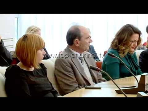 Çelet Panairi i 17-të i Librit - Top Channel Albania - News - Lajme