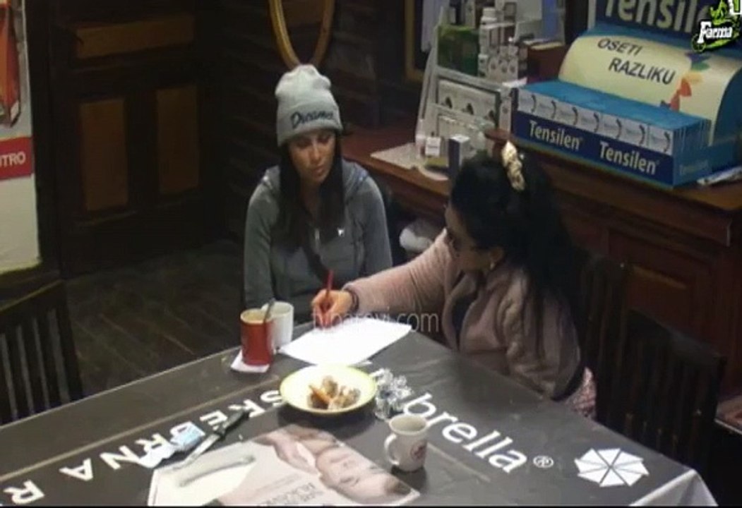 Farma 6 | Stanija i Vendi prave scenario - Crvenkapa [27. 11. 2015.]