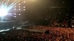 Le public chante la Marseillaise au concert de Scorpions (Bercy)