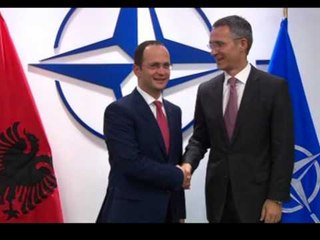 MINISTRI BUSHATI TAKOHET ME SHEFIN E NATOS, DISKUTOHET PER SITUATEN E SIGURISE LAJM