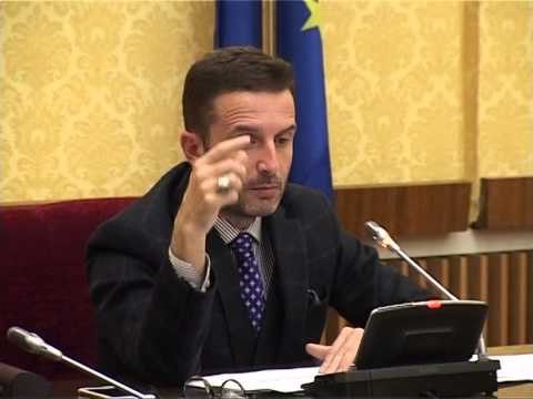 NUK NDALEN SHPENZIMET E BANKES SE SHQIPERISE EDHE VITIN TJETER MILIONA LEKE QIRA LAJM