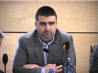 PARTITE DHE EKSPERTET PRO REFORMES NE DREJTESI DHE NDRYSHIMEVE NE KUSHTETUTE LAJM