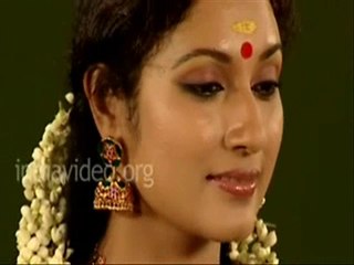 Beautiful Tantalizing Sari wear with fragrant Jasmine Flowers.