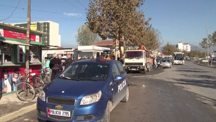 INUK VIJON AKSIONIN NE TIRANE