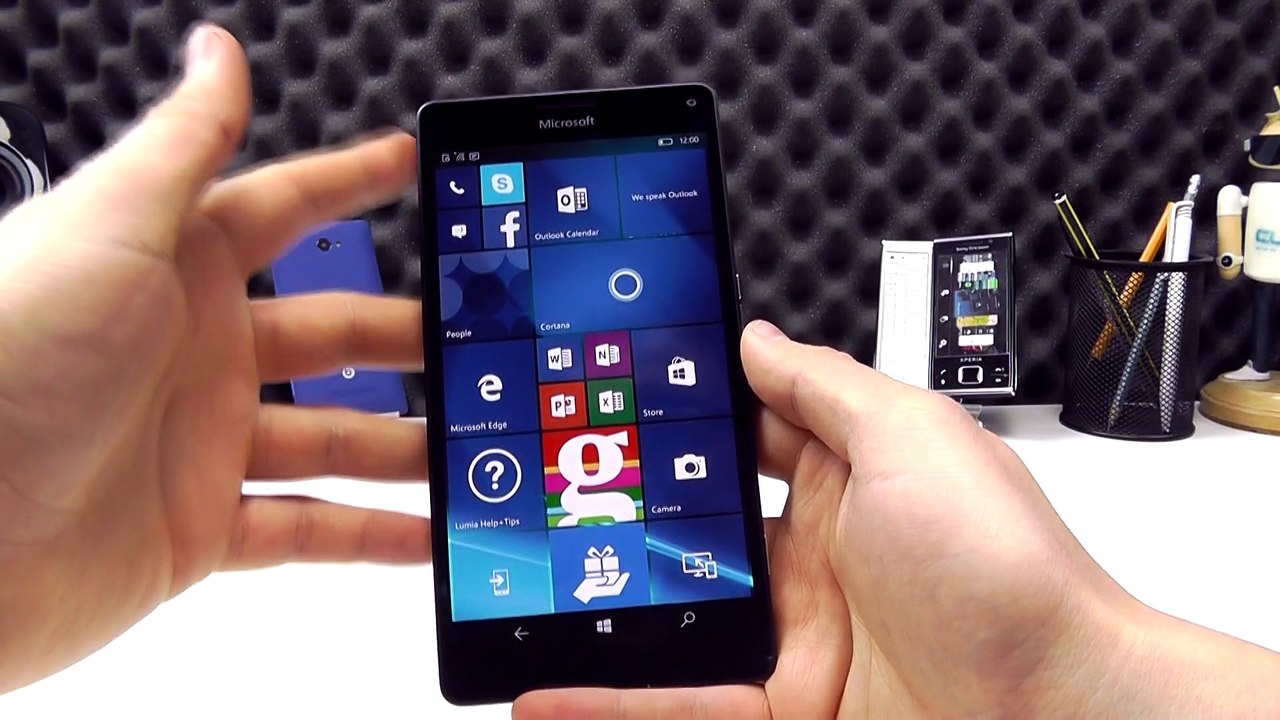 Microsoft Lumia 950 XL Unboxing