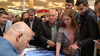 REKORD SHITJESH TE "AHMET ZOGU, PRESIDENTI QE U BE MBRET"