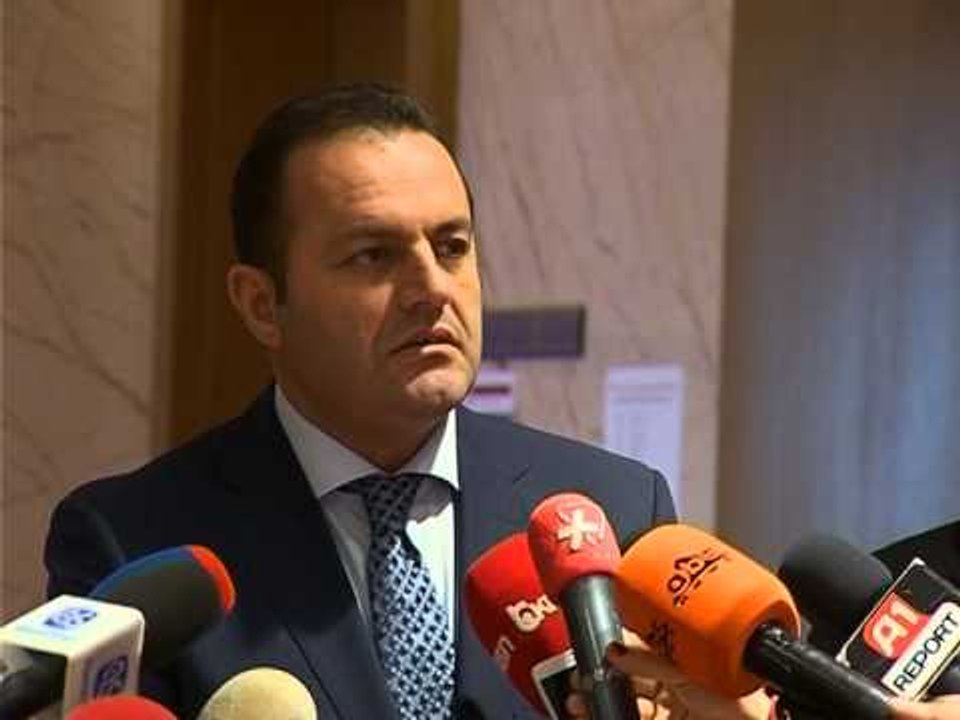 LLALLA MBLEDH KRERET E AGJENCIVE TE SIGURISE NE VEND KUNDER KRIMIT DHE KORRUPSIONIT LAJM