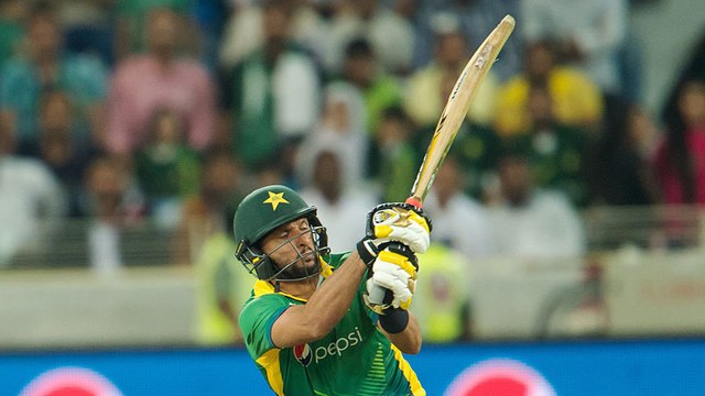 Pakistan vs England 2nd T20 full Highlights of Match 27 November 2015 - Pakistan lost by 3 runs