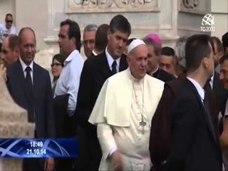 PAPA FRANÇESKU I NIS VIZITEN E TIJ TRE DITORE NE TURQI ERDOGAN VIJON SULMET NDAJ PERENDIMIT LAJM