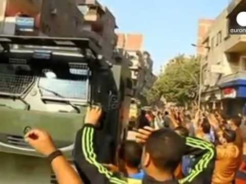 PERLESHJET NE KAJRO,VRITEN DY ZYRTARE TE LARTE TE POLICISE DHE NJE PROTESTUES LAJM