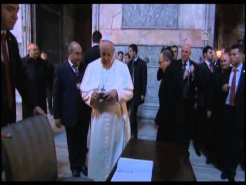 PAPA FRANÇESKU VIZITE NE STAMBOLL,VIZITON XHAMINE BLU DHE MUZEUN E SHEN SOFISE LAJM