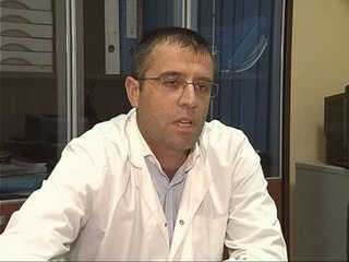 URGJENCA E TIRANES PERBALLON FLUKSIN E QYTETAREVE ME VETEM TRE AUTOAMBULANCA NE TURN LAJM