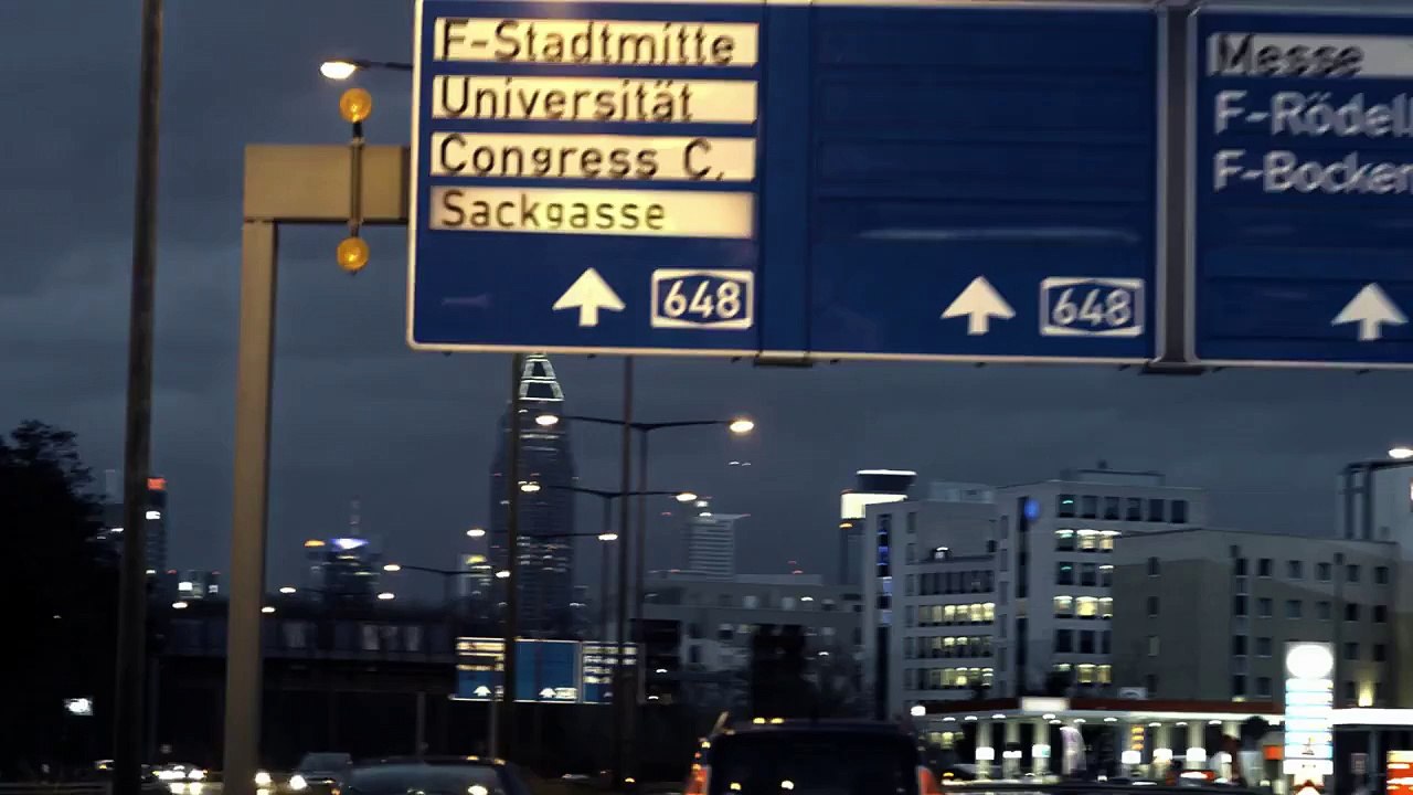 08/15 Bank – Lohmann rennt