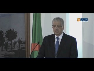 سلال يرافع من أجل التنمية المحلية و الدفع بالإقتصاد الوطني مهمة الولاة