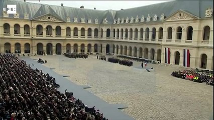 Francia le rindió un homenaje a las víctimas de París